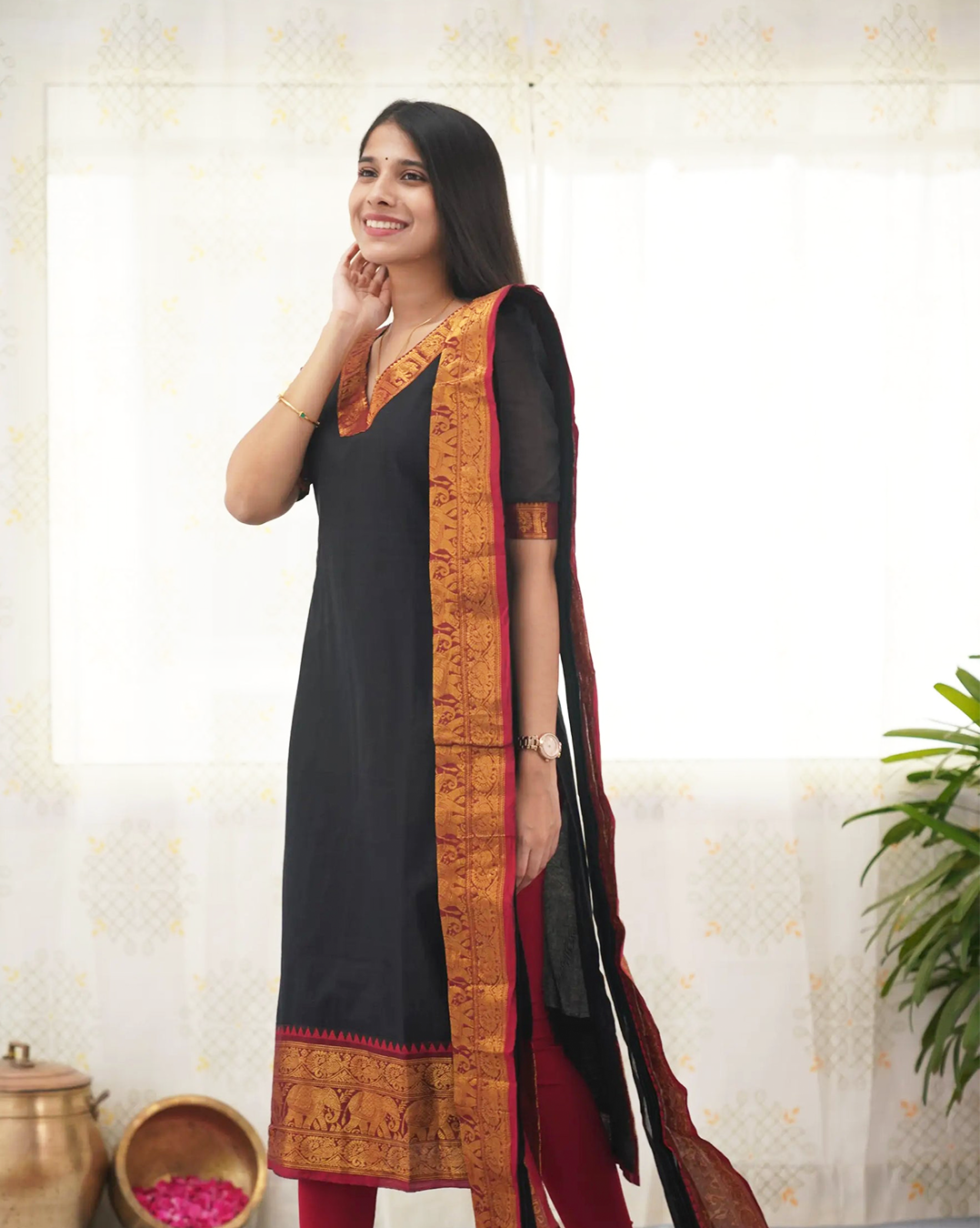 o'sajna liliya kurti 2 pis set o'sajna liliya kurti 2 pis set