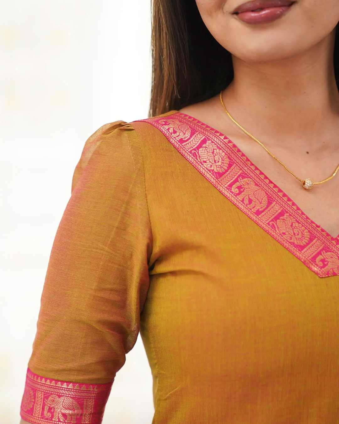 o'sajna liliya kurti 2 pis set o'sajna liliya kurti 2 pis set