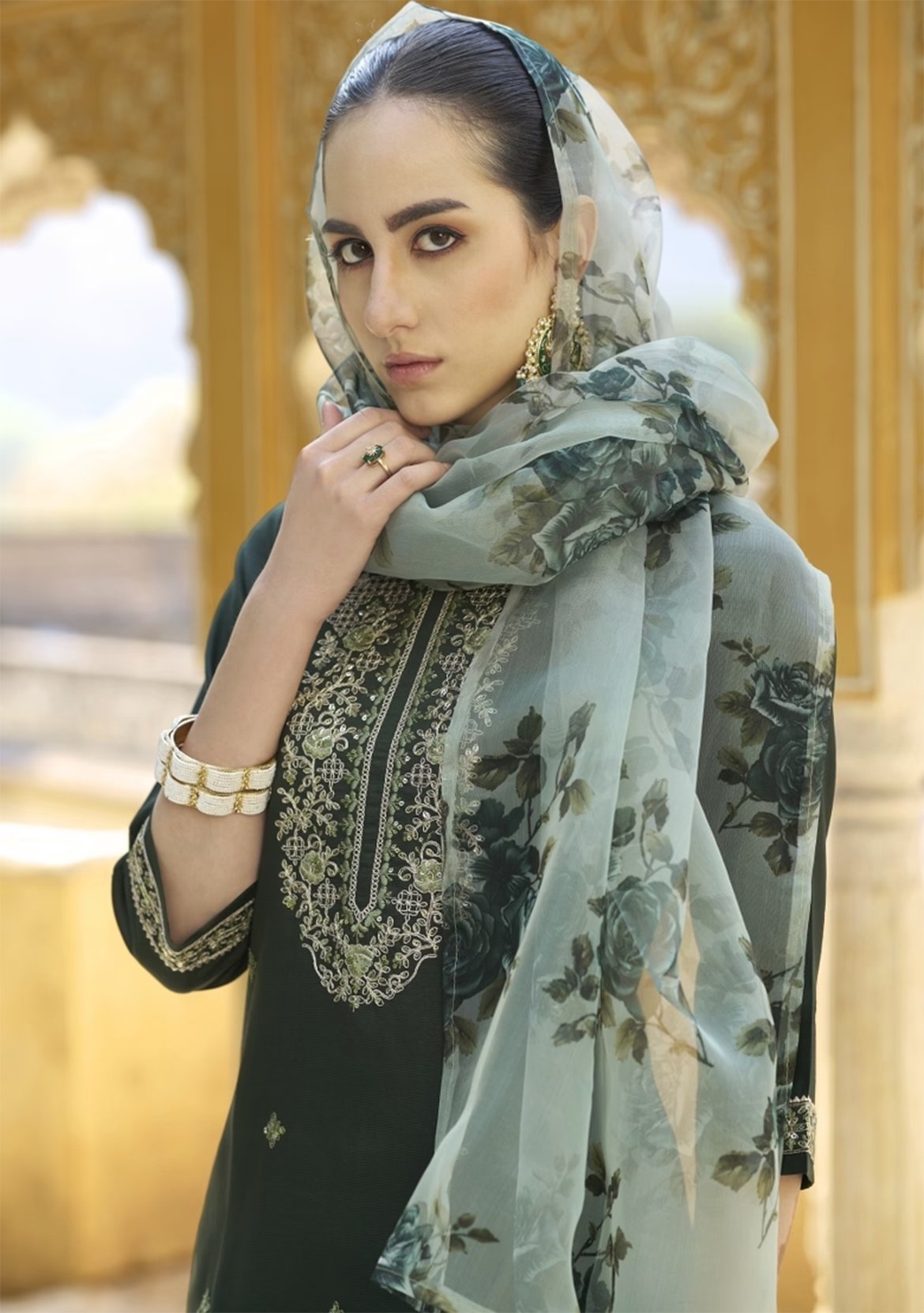 o'sajna embroidered silk kurti set o'sajna embroidered silk kurti set